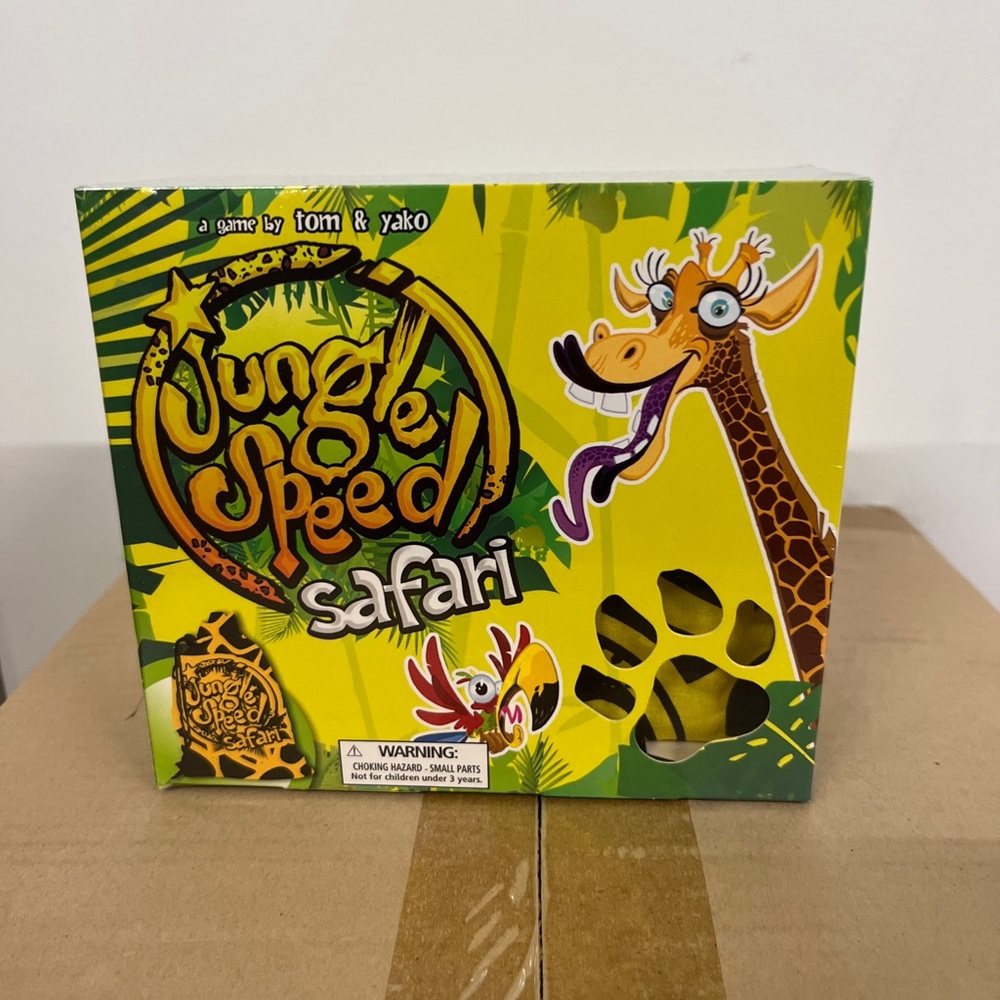 JUNGLE SPEED SAFARI BOARD GAME